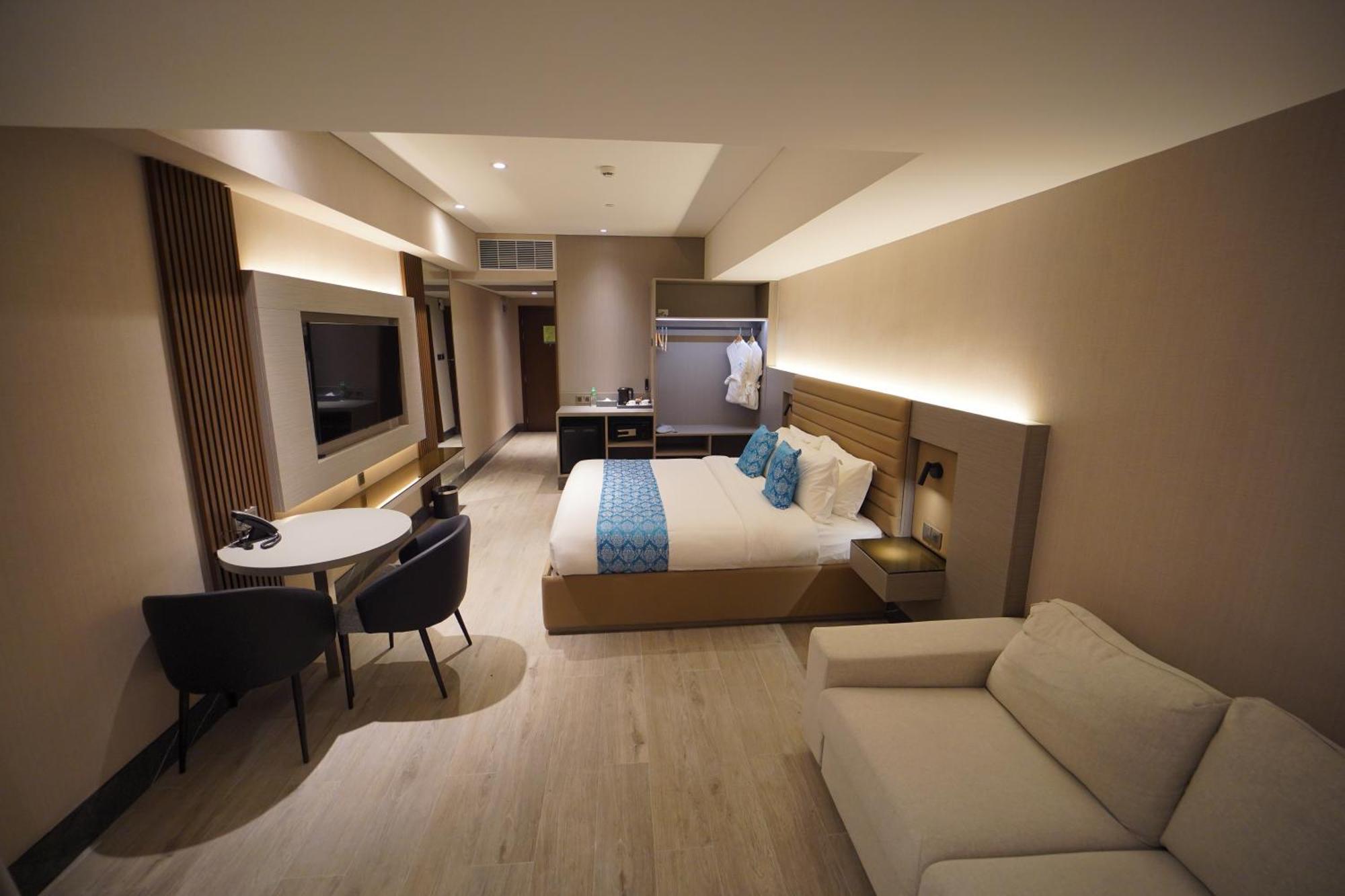 Bayprime Hotel Paranaque City ภายนอก รูปภาพ